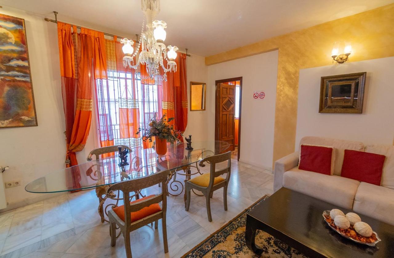 Suay Apartments Севилья Экстерьер фото